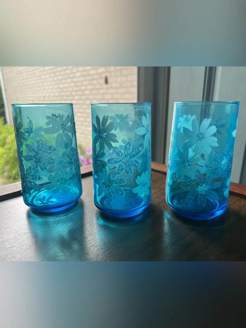 Vintage MCM Anchor Hocking (?) Misty Blue Floral Daisy Etched Glasses - set of 3